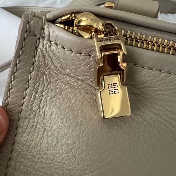 GIVENCHY Sugar Goatskin Leather Mini Pandora Crossbody Bag Handbag, Beige - Picture 13 of 14